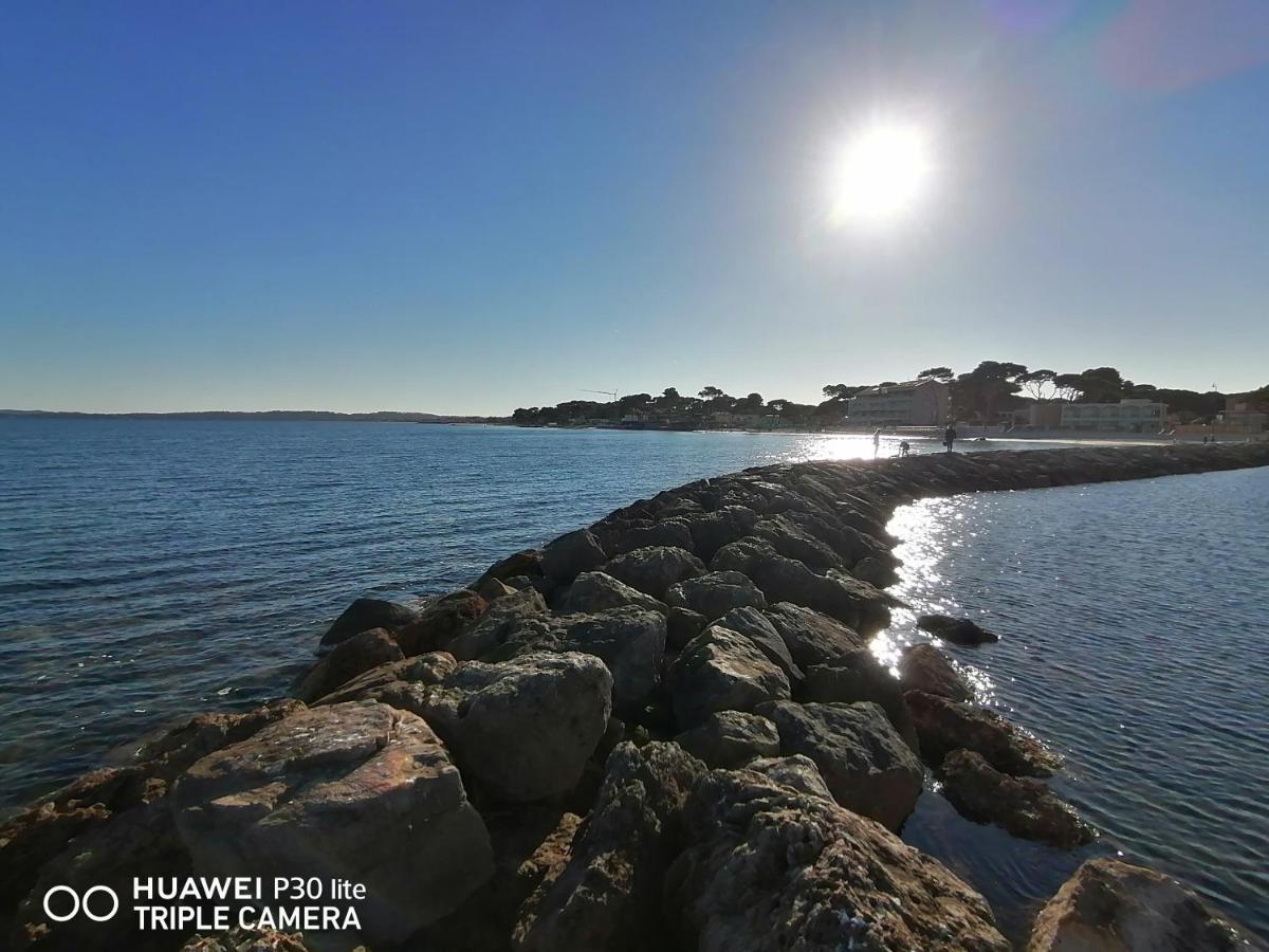 Beautiful Renovated Studio With View- Old Hyères Exterior foto